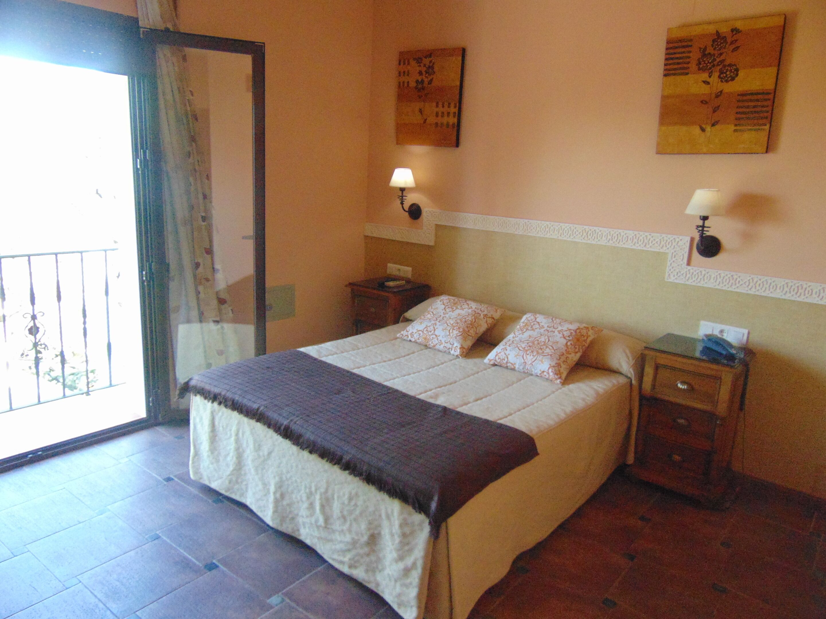 double or twin room, private bathroom, mountain view | in-room safe