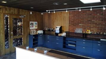 Gratis frukostbuffé varje dag