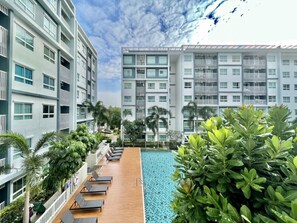 Exterior - The Trust Huahin Condo Pool View by Dome (Hua Hin)