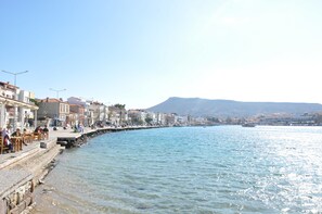 Front of property - Foca Kumsal Hotel (Foça)