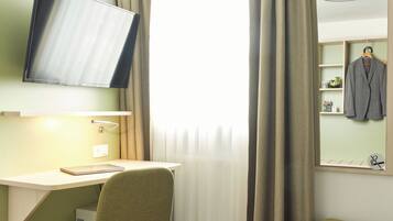 Economy Double Room | Interior