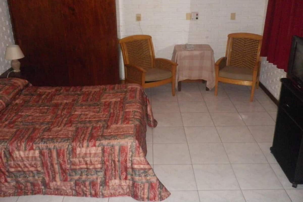 Superior Room, 1 Double Bed | In-room safe, iron/ironing board, free cribs/infant beds, rollaway beds