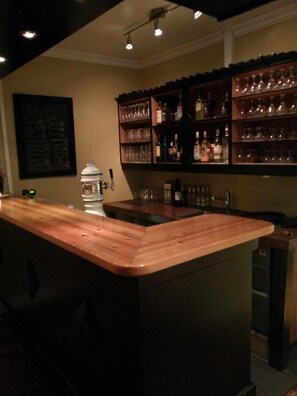 Bar (en la propiedad)