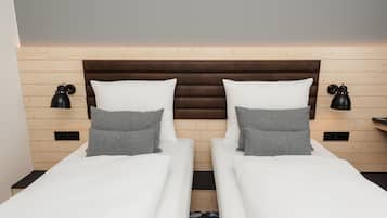 Twin Room, 2 Twin Beds | 3 bedrooms, premium bedding, in-room safe, desk