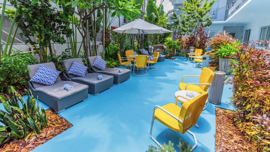 Seaside All Suites Hotel