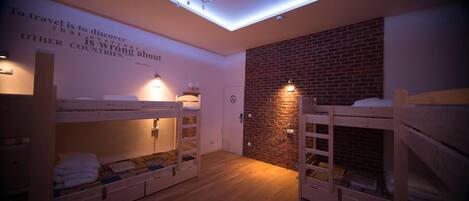 Slaapzaal, gedeelde badkamer (1 bed in a dormitory for 10 people) | Themakamer voor kinderen