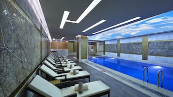 Piscine couverte