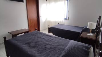 Caja de seguridad en la habitación, wifi gratis y ropa de cama