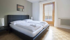Apartamento Confort, 2 habitaciones (Excl. One-time service fee of 100 EUR) | Servicio de la habitación