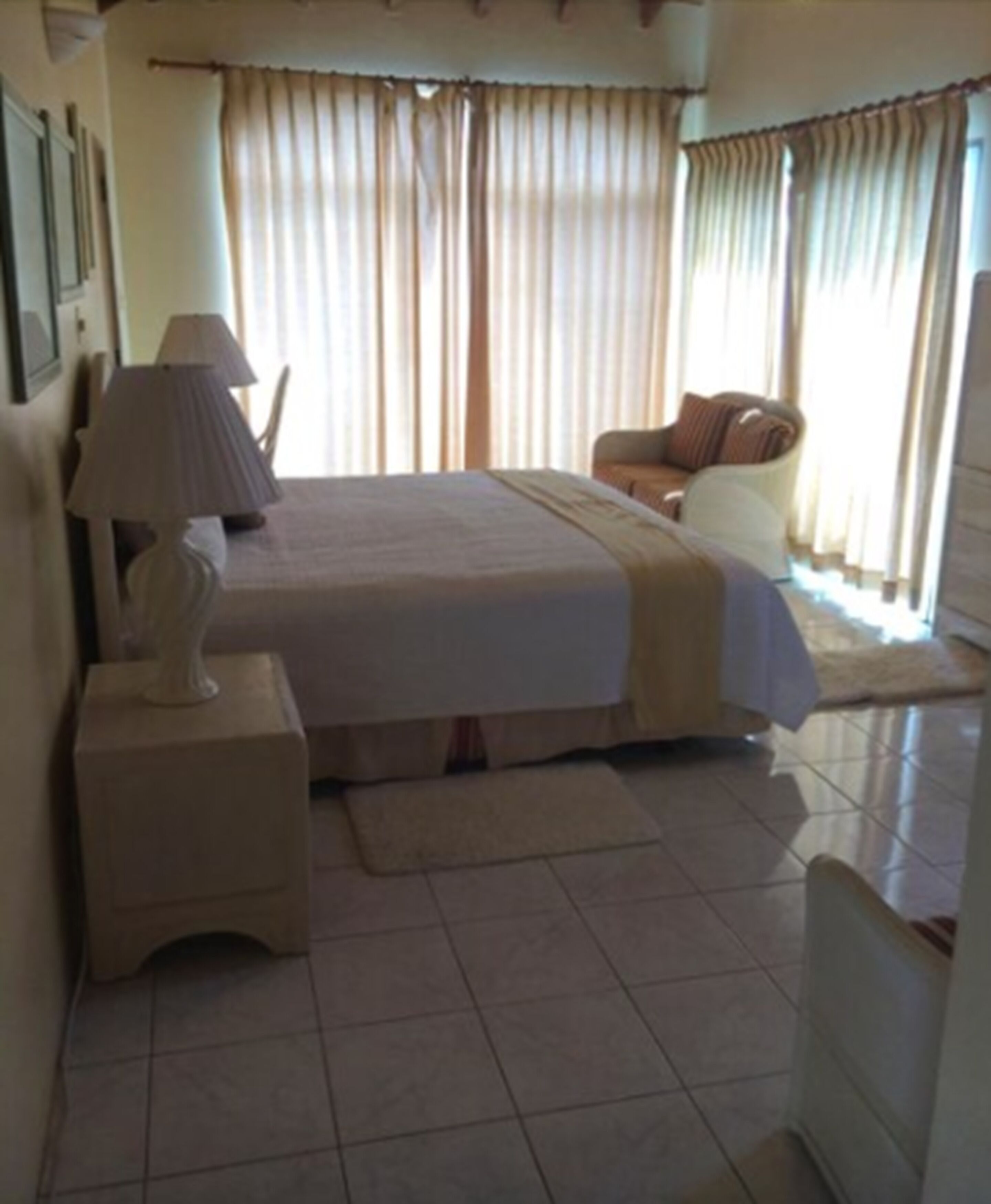 suite, 1 bedroom, private pool | premium bedding, in-room safe, desk, iron/ironing board