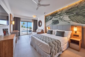 Minibar, in-room safe, desk, blackout curtains - Hotel Riu Palace Mauritius - All Inclusive - Adults Only (Le Morne)