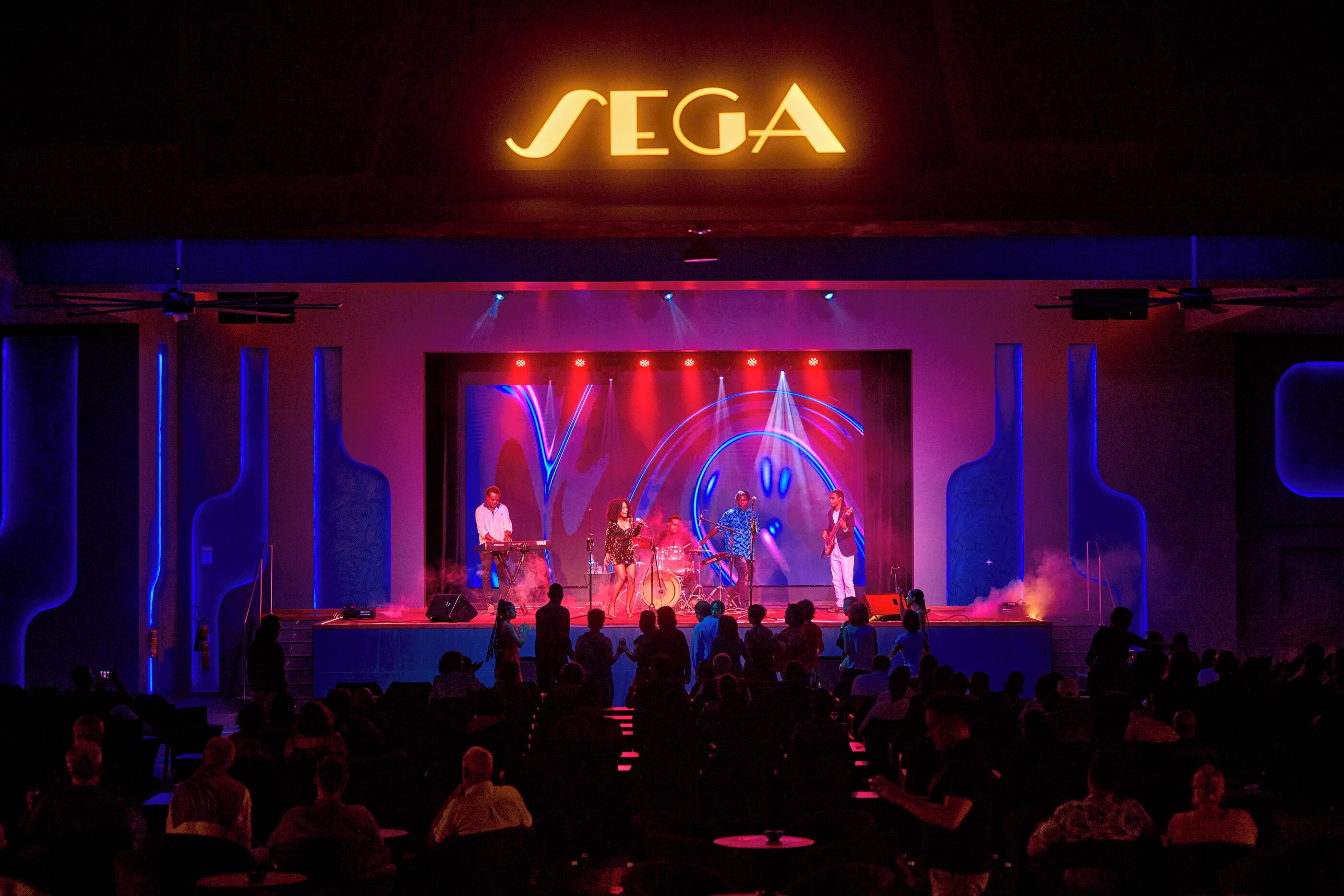 ละครเวที