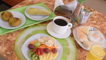 Daily continental breakfast (USD 5 per person)