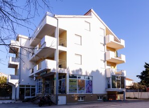 Front of property - Villa Irena (Zadar)