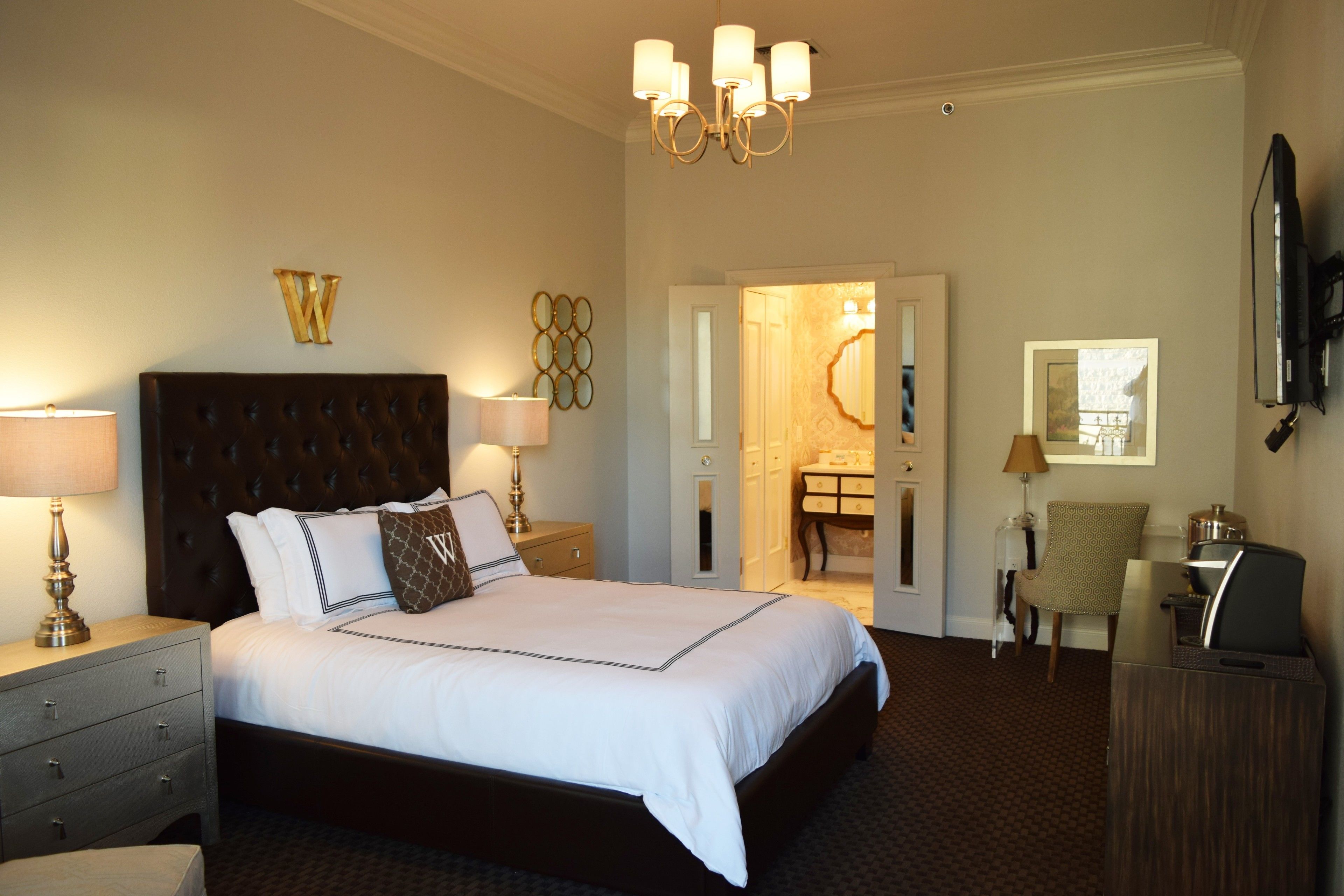 individually decorated, individually furnished, free wifi, bed sheets