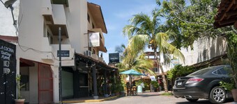 Isabel Suites Zihuatanejo