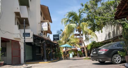 Isabel Suites Zihuatanejo