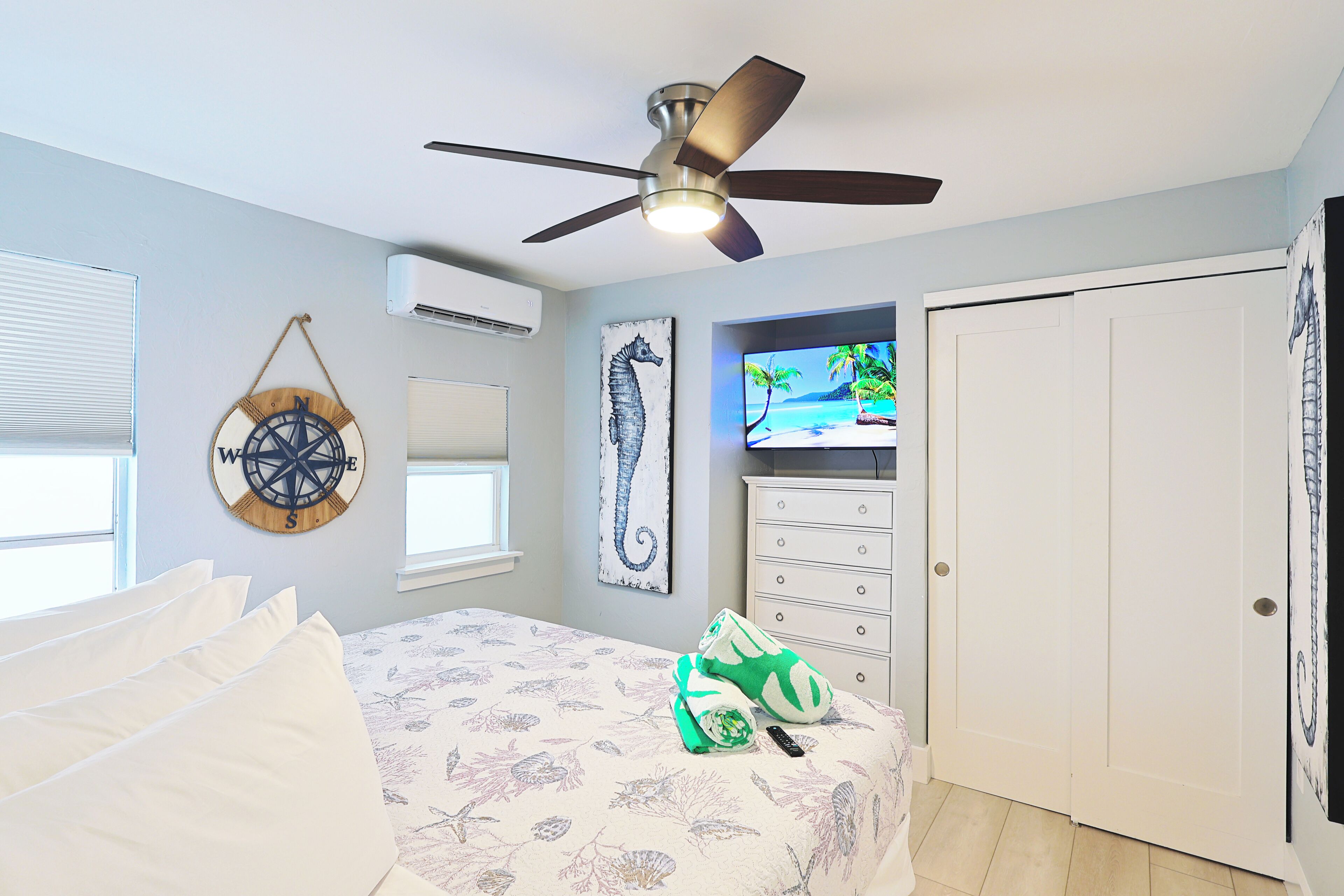 Hochwertige Bettwaren, Betten mit Memory-Foam-Matratzen