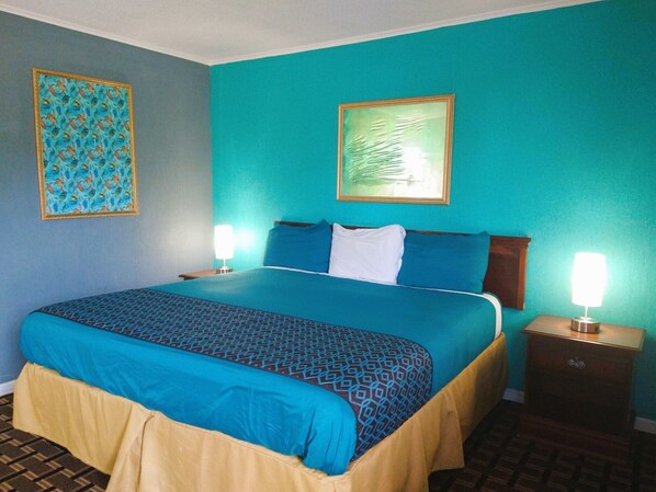 Standard Room, 1 King Bed