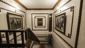 Staircase - Hivernage Secret Suites & Garden (Marrakech)