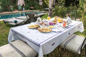 朝食スペース