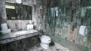 Ducha, toallas
