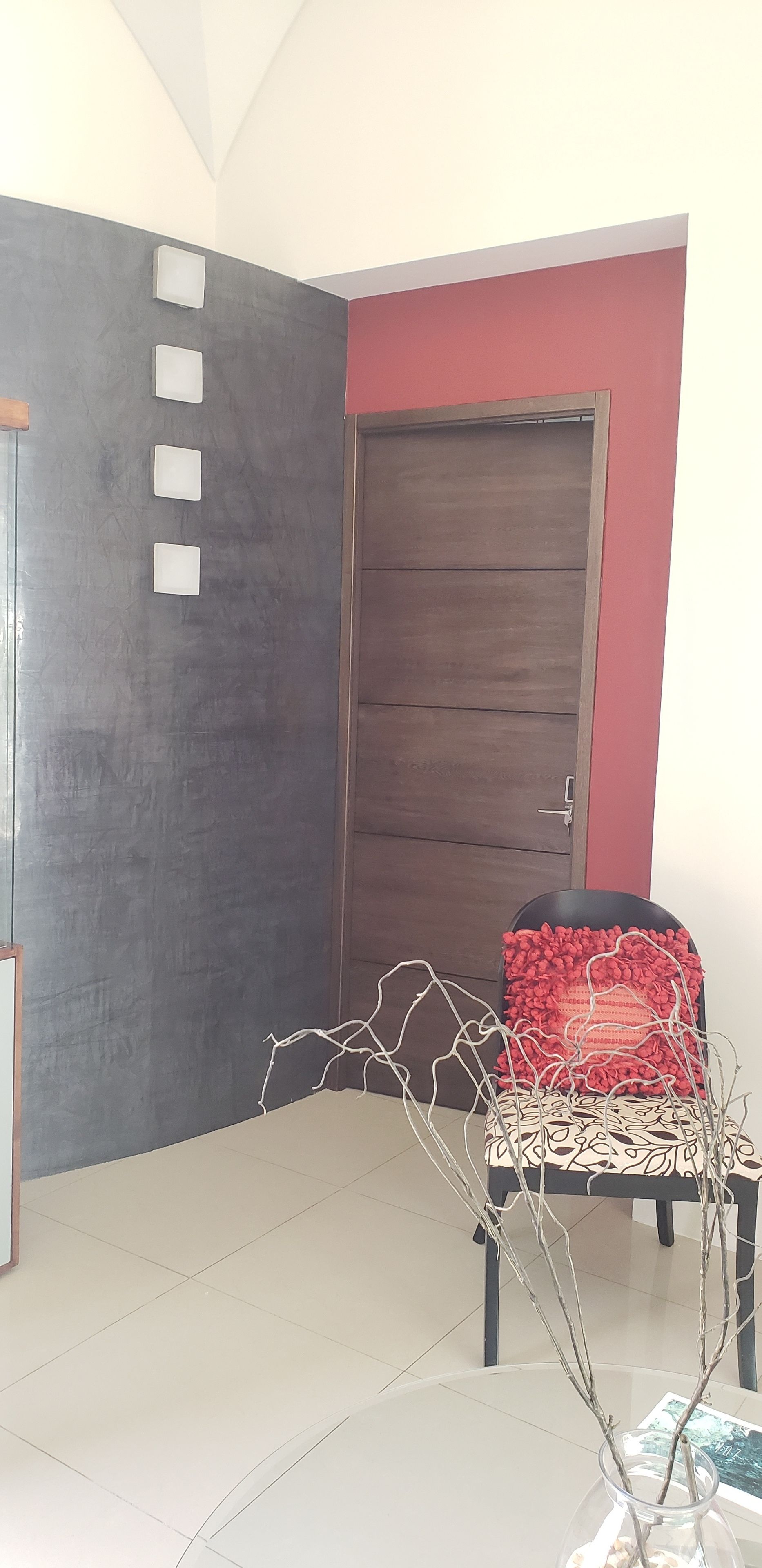 petite room - located beside reception | 1 bedroom, premium bedding, down duvets, pillow-top beds