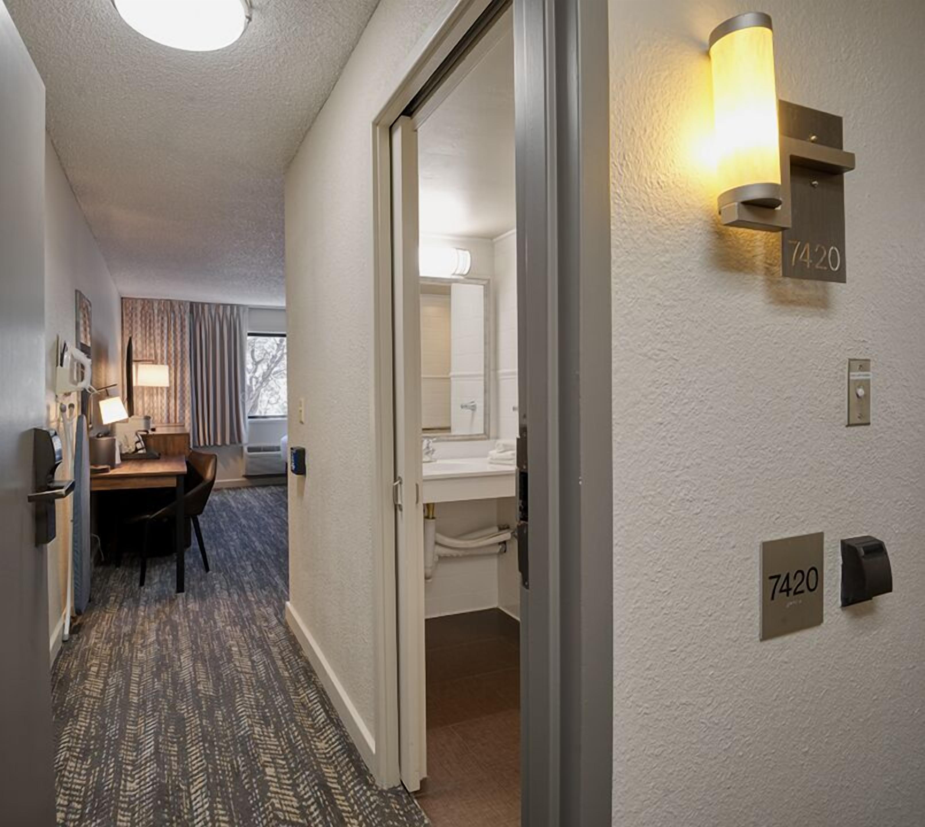 room, 2 queen beds (east mobility hearing accessible) | 1 bedroom, in-room safe, bed sheets
