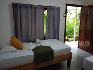 Standard Triple Room, Garden View | Desk, free WiFi, bed sheets