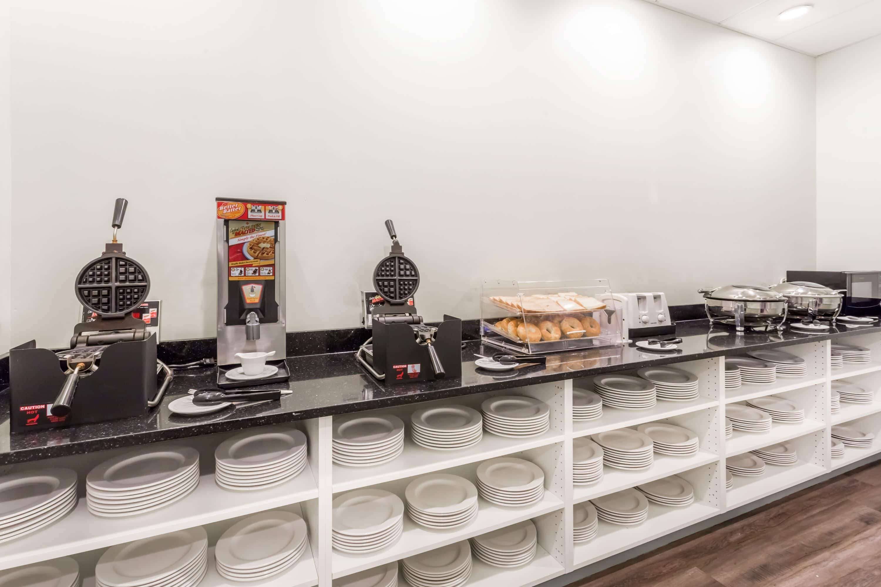 free daily on-the-go breakfast