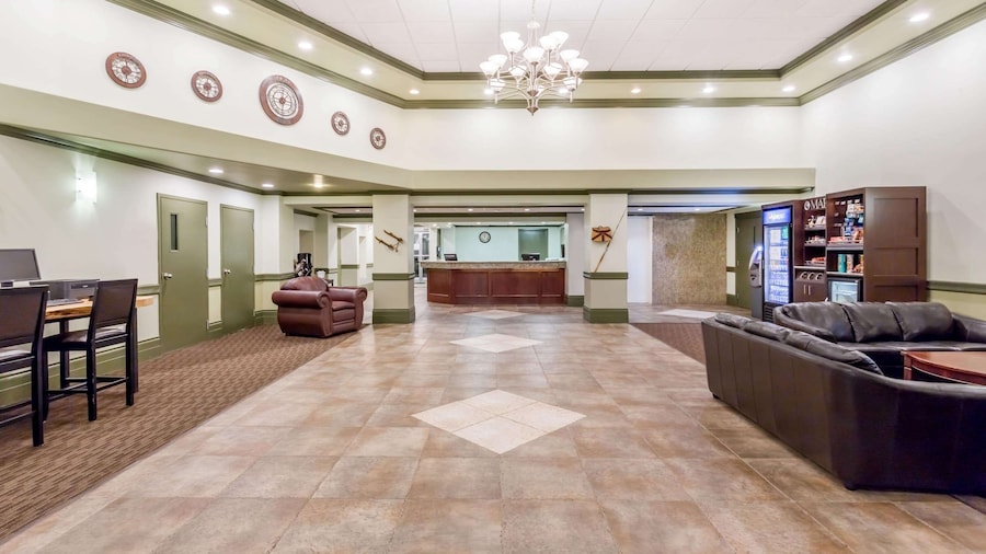 Ramada by Wyndham Hinton