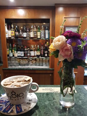 Bar (in der Unterkunft)