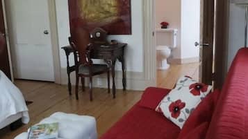 Exclusive Room | Egyptian cotton sheets, premium bedding, down comforters