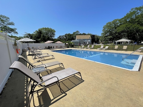 Viking Shores Motor Inn
