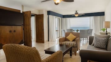 Oceanfront Casita with Plunge Pool | 1 phòng ngủ, bộ đồ giường cao cấp, nệm có lớp đệm bông