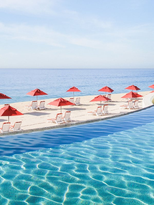 3 outdoor pools, open 8:00 AM to 8:00 PM, cabanas (surcharge)