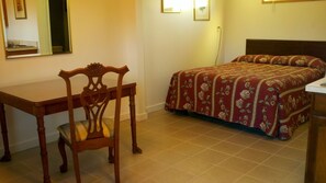 Studio - Ocean Avenue Inn (Westport)