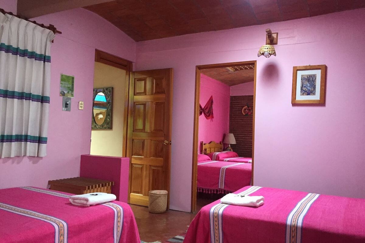 Chambre Quadruple Familiale, 1 chambre | Wi-Fi gratuit