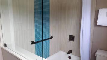 Shower, free toiletries, hair dryer, towels