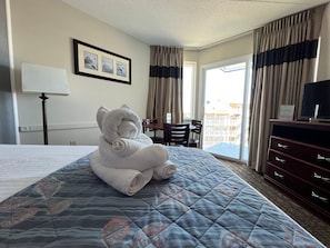 2 Bedroom Efficiency Suite Poolside | Premium bedding, in-room safe, iron/ironing board, bed sheets