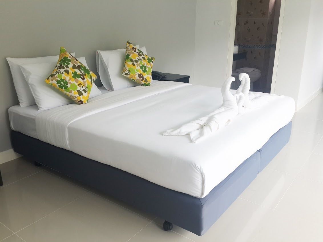 standard double room | in-room safe, free cots/infant beds, rollaway beds, free wifi