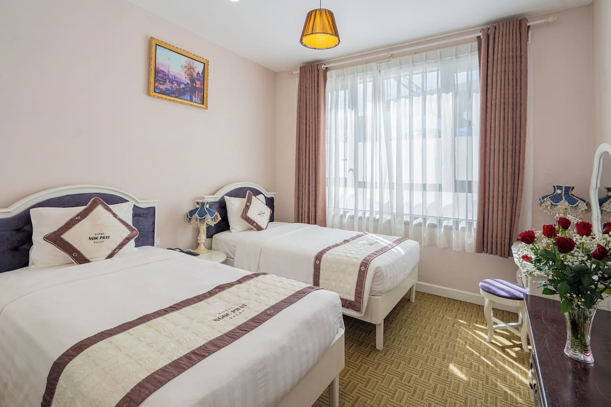 Standard Twin Room | Free minibar, in-room safe, soundproofing, free WiFi