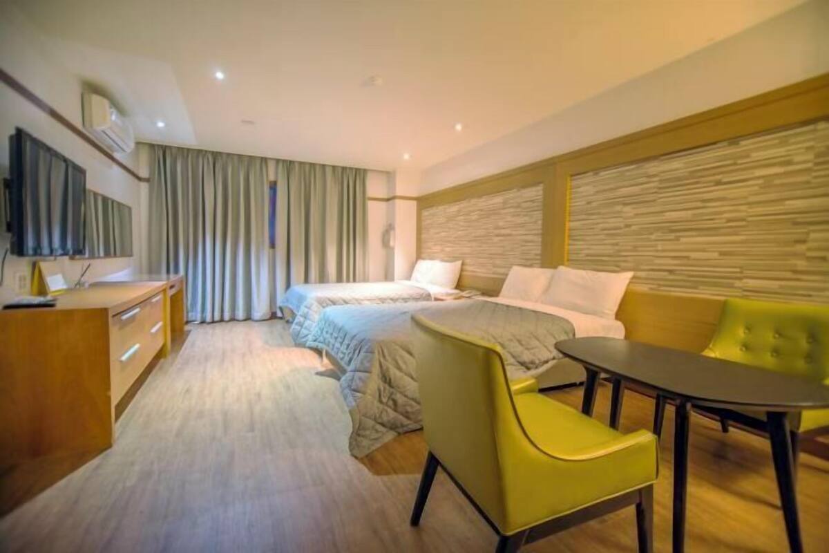 Premium bedding, desk, blackout curtains, soundproofing