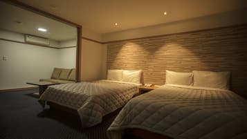Junior Suite Twin | Premium bedding, desk, blackout drapes, soundproofing