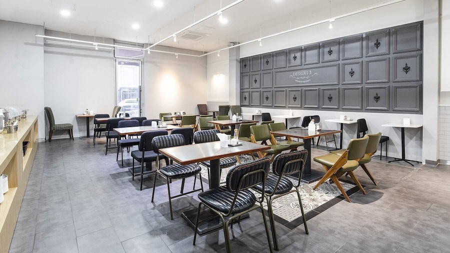 朱密斯仁川机场酒店