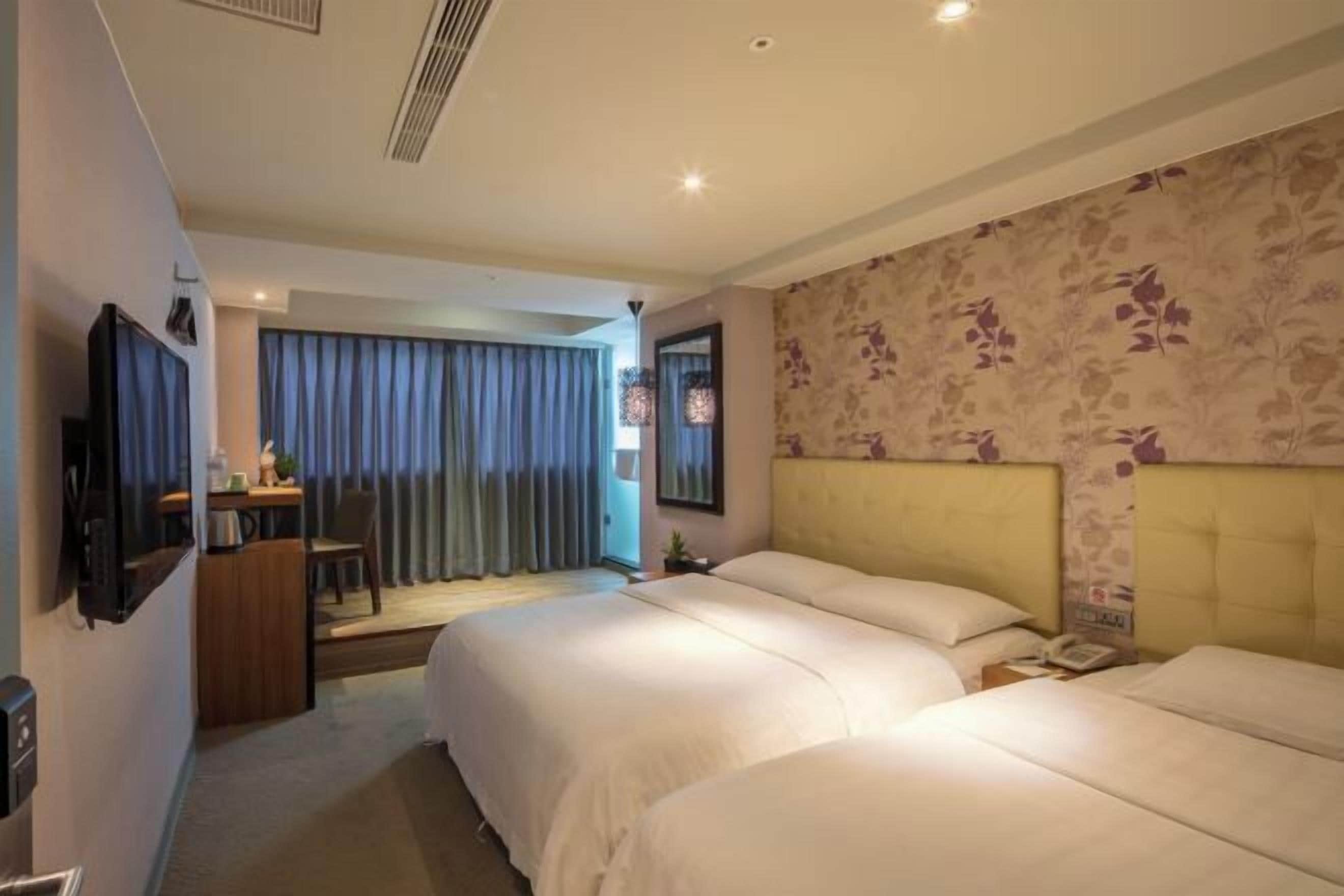 Literie de qualité supérieure, coffres-forts dans les chambres, bureau