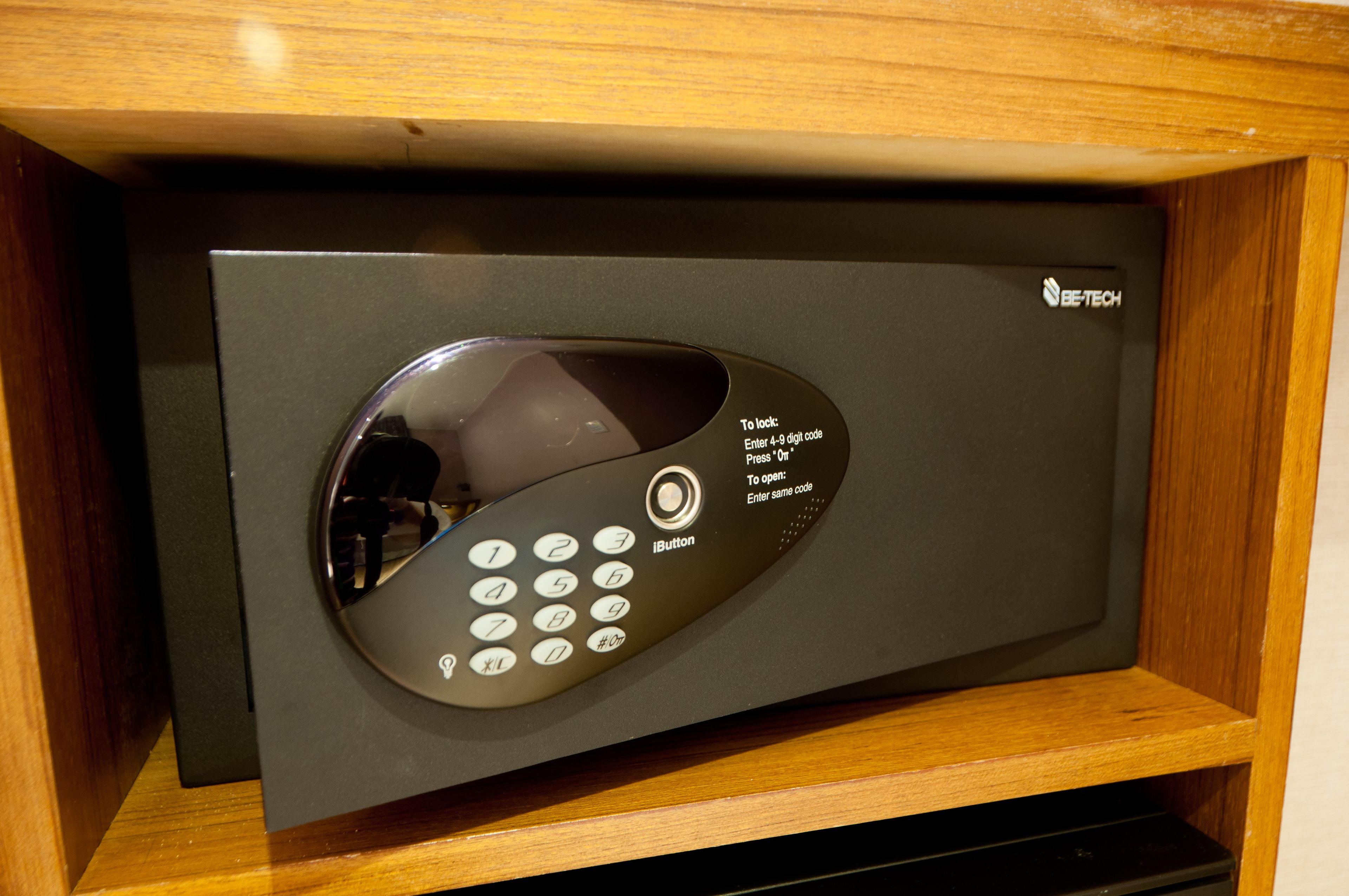 luxury double or twin room, 1 bedroom | safe