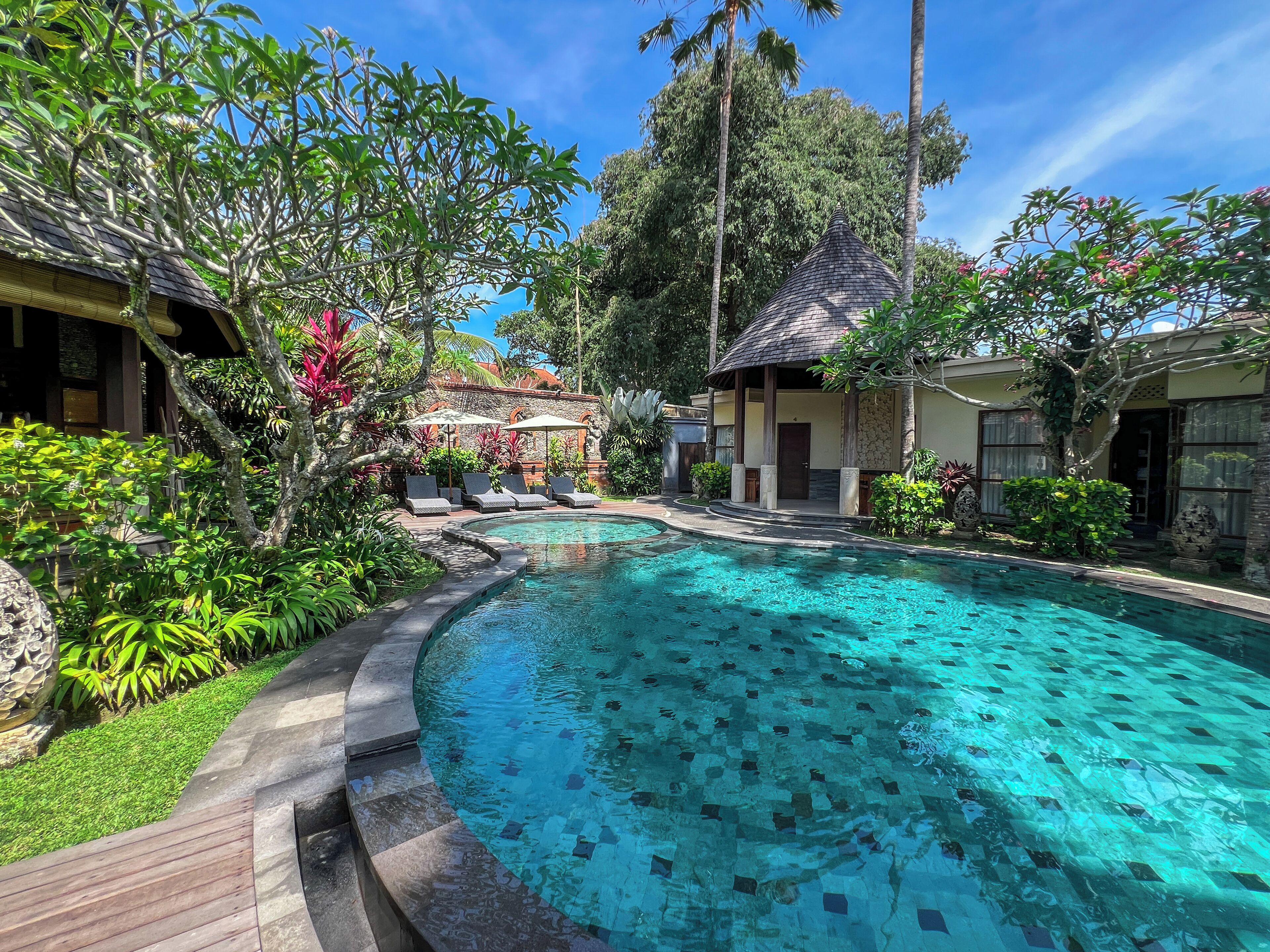 Outdoor pool, open 8:00 AM to 8:00 PM, pool umbrellas, sun loungers