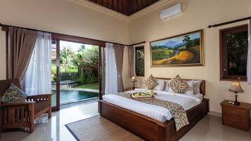 Three-Bedroom Villa with Private Pool | Desk, blackout curtains, iron/ironing board, free WiFi