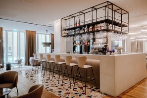 Bar (en el alojamiento)